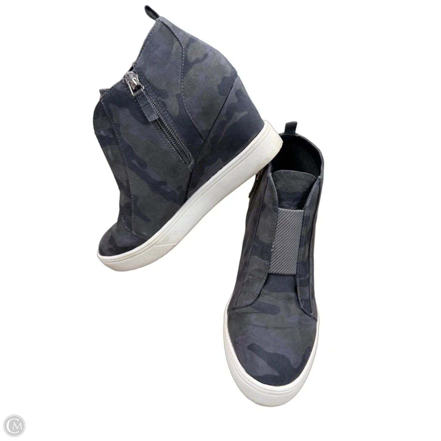 Shoes Heels Wedge By Mia In Camouflage Print, Size: 8