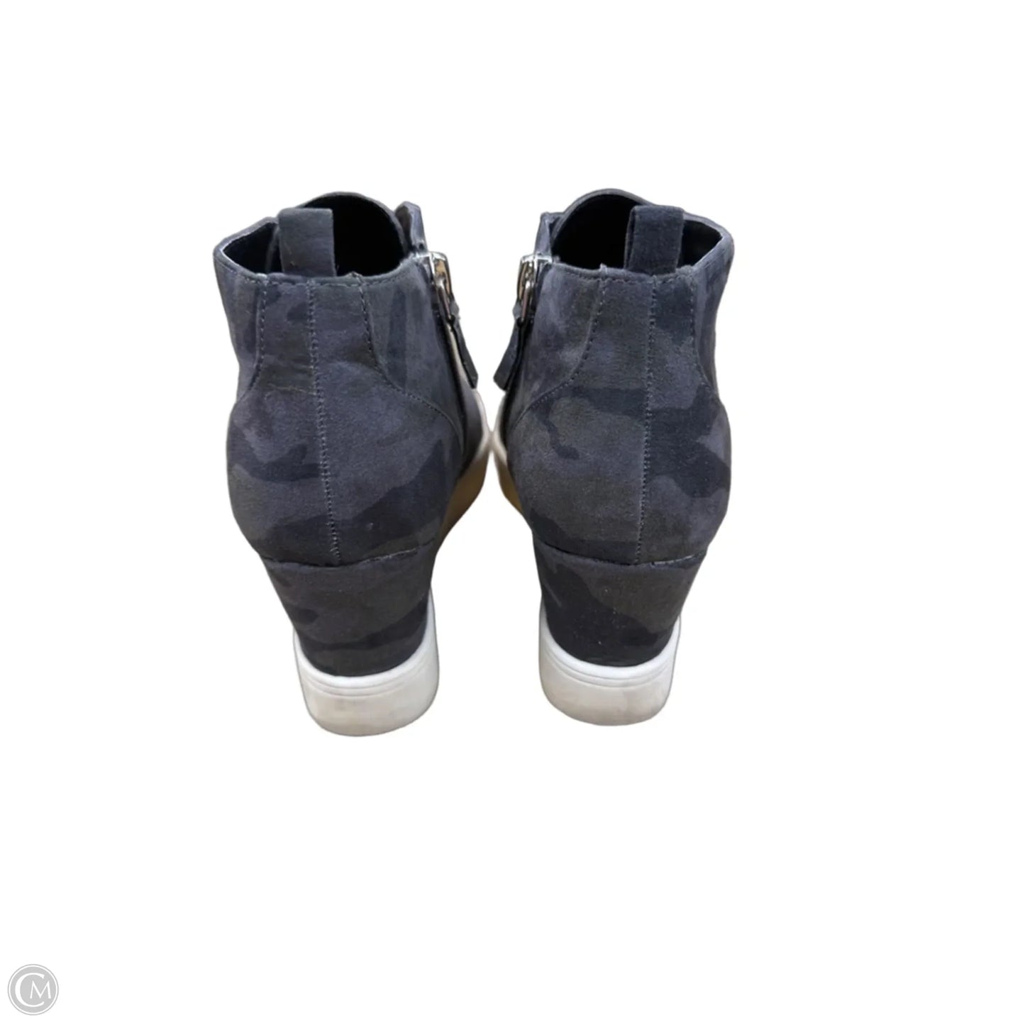 Shoes Heels Wedge By Mia In Camouflage Print, Size: 8
