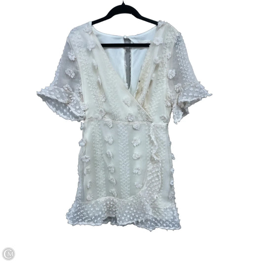 Dress Casual Short By Cmc In Cream, Size: L