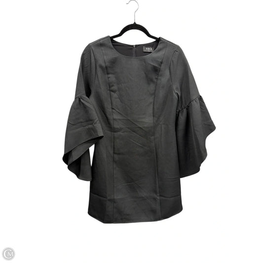Dress Casual Short By Vici In Black, Size: M