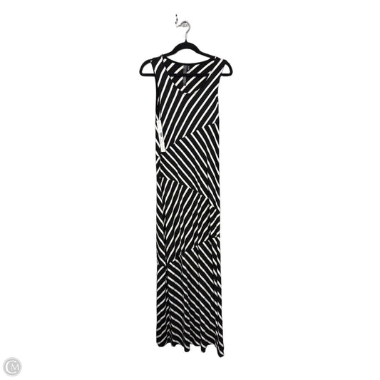 Dress Casual Maxi By Clothes Mentor In Black & White, Size: M