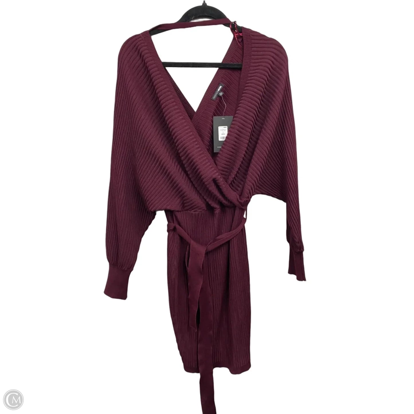 Dress Casual Short By Fashion Nova In Maroon, Size: M