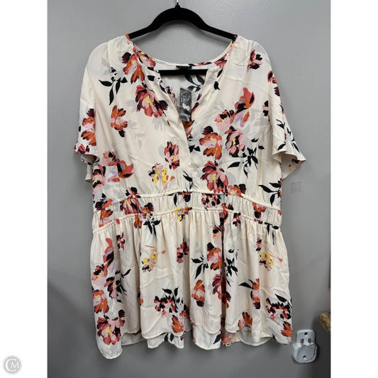 Short Sleeve Top By Torrid In Floral Print, Size: 3x