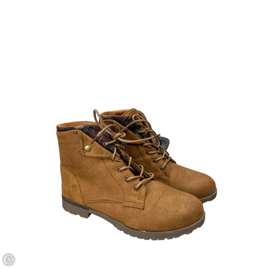 Boots Ankle Heels By Rock And Candy In Brown, Size: 9