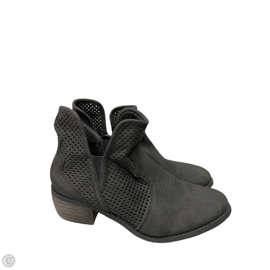 Boots Ankle Heels By Pierre Dumas In Black, Size: 9