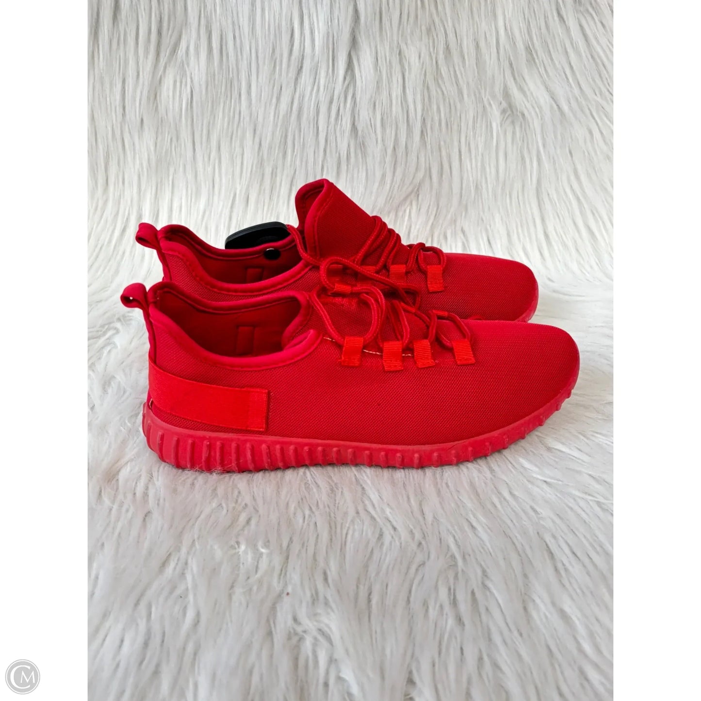 Shoes Sneakers By Clothes Mentor In Red, Size: 8