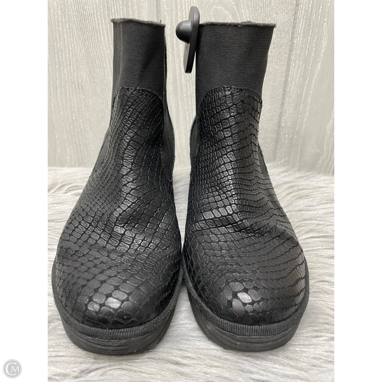 Boots Ankle Heels By Fly London In Black, Size: 9.5