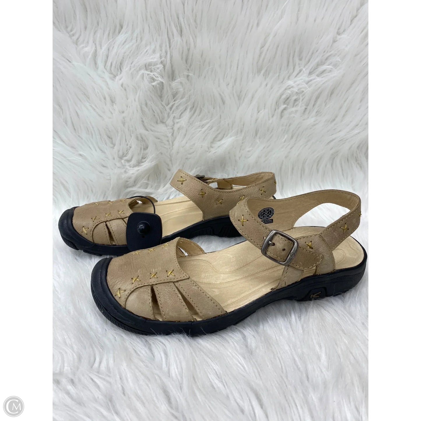 Shoes Flats By Keen In Tan, Size: 8.5