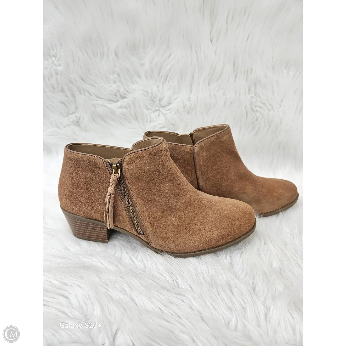 Boots Ankle Heels By Vionic In Brown, Size: 10