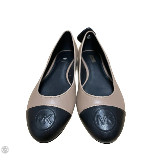Shoes Flats By Michael By Michael Kors In Black & Tan, Size: 6.5