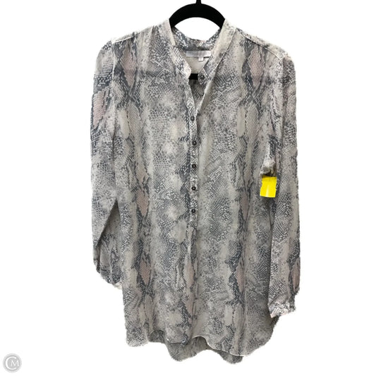 Tunic Long Sleeve By Olivaceous In Snakeskin Print, Size: L