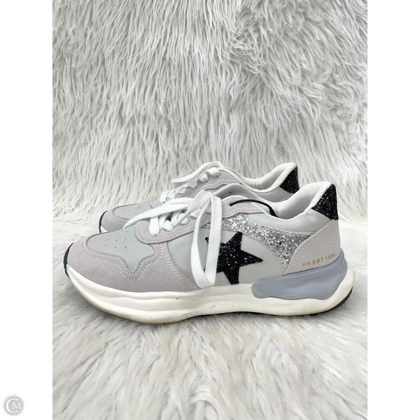 Shoes Sneakers By Vintage Havana In Grey, Size: 7.5