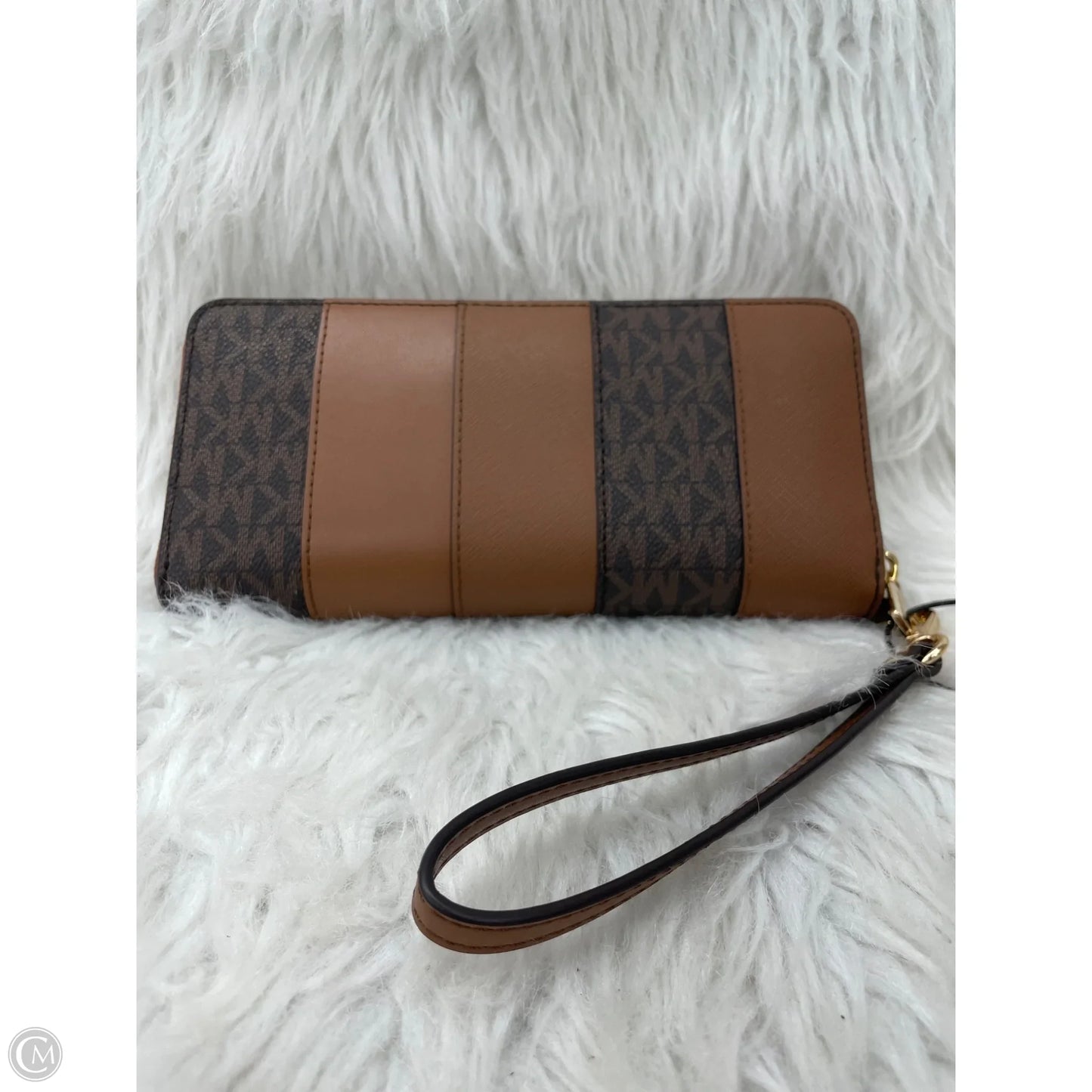 Wristlet Designer By Michael Kors, Size: Large