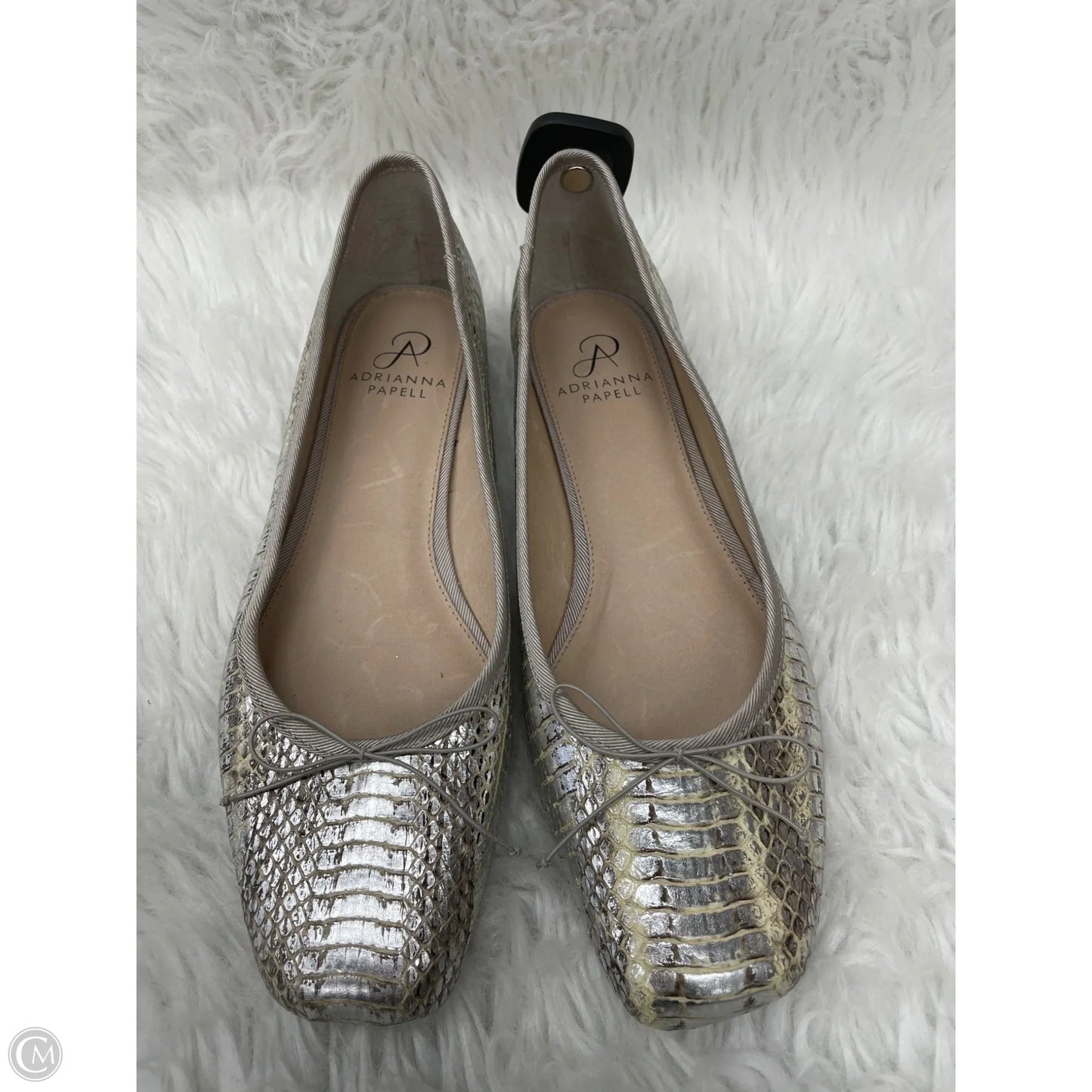 Shoes Flats By Adrianna Papell In Silver, Size: 9