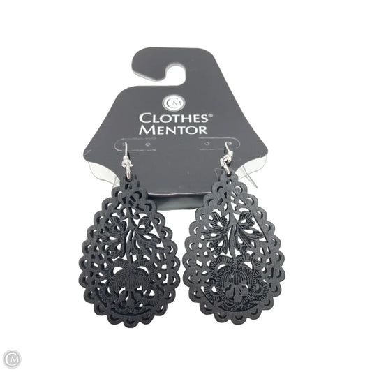 Earrings Dangle/drop By Clothes Mentor