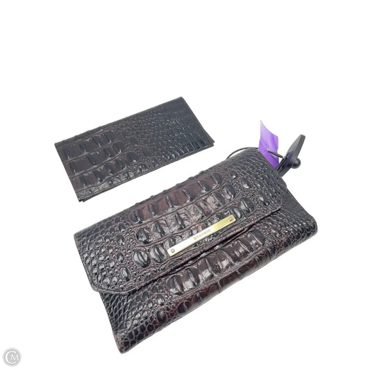 Wallet Designer By Brahmin, Size: Large