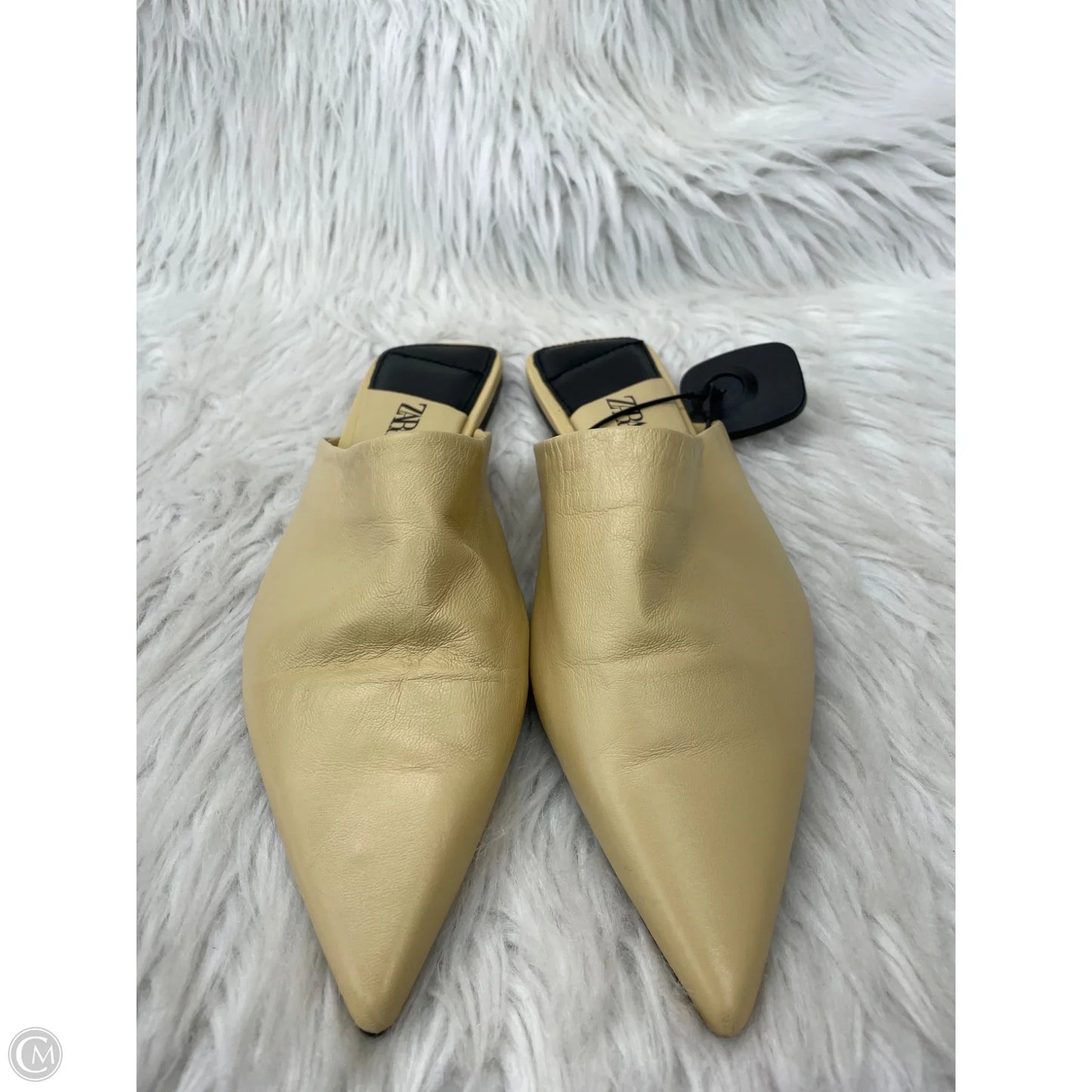 Shoes Flats By Zara In Yellow, Size: 7