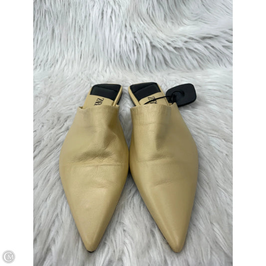 Shoes Flats By Zara In Yellow, Size: 7