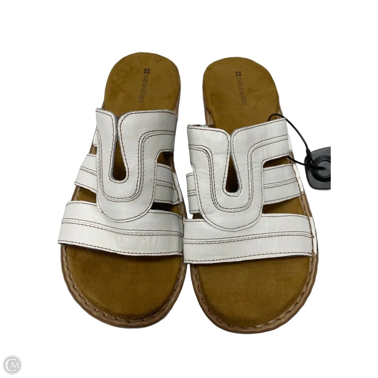 Sandals Flats By Naturalizer In Tan & White, Size: 10