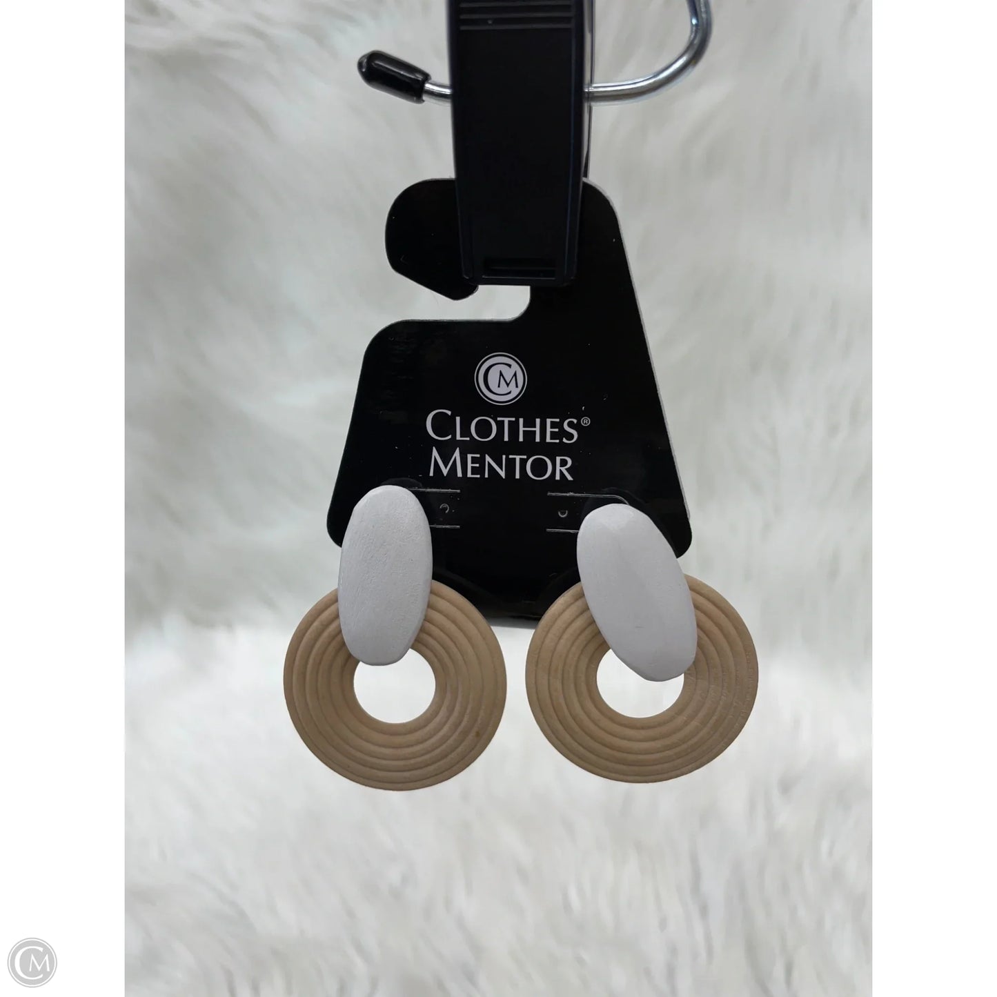 Earrings Dangle/drop By Clothes Mentor