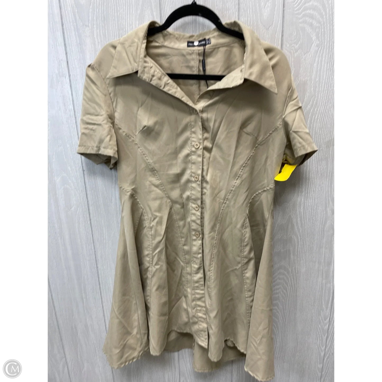 Dress Casual Short By Pretty Little Thing In Tan, Size: L