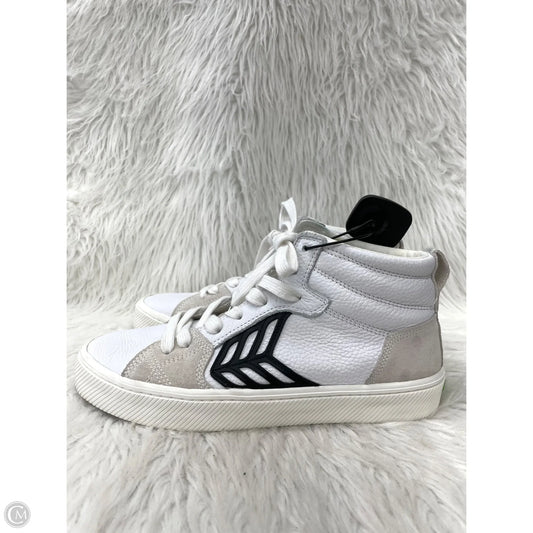 Shoes Sneakers By Cariuma In White, Size: 10