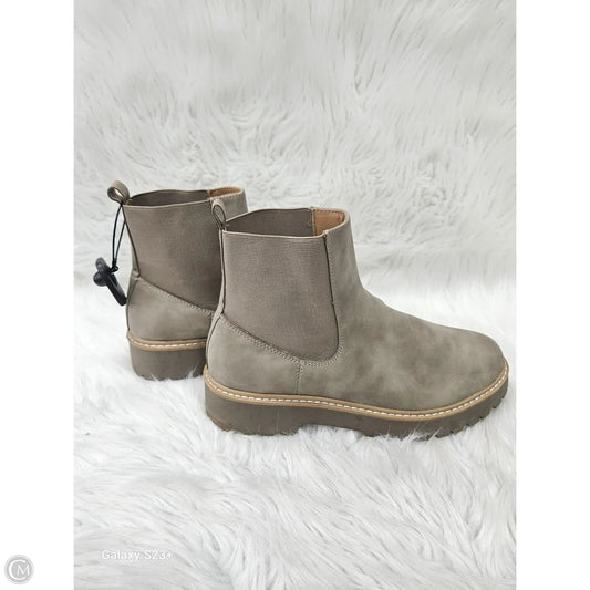 Boots Ankle Flats By Dolce Vita In Taupe, Size: 10
