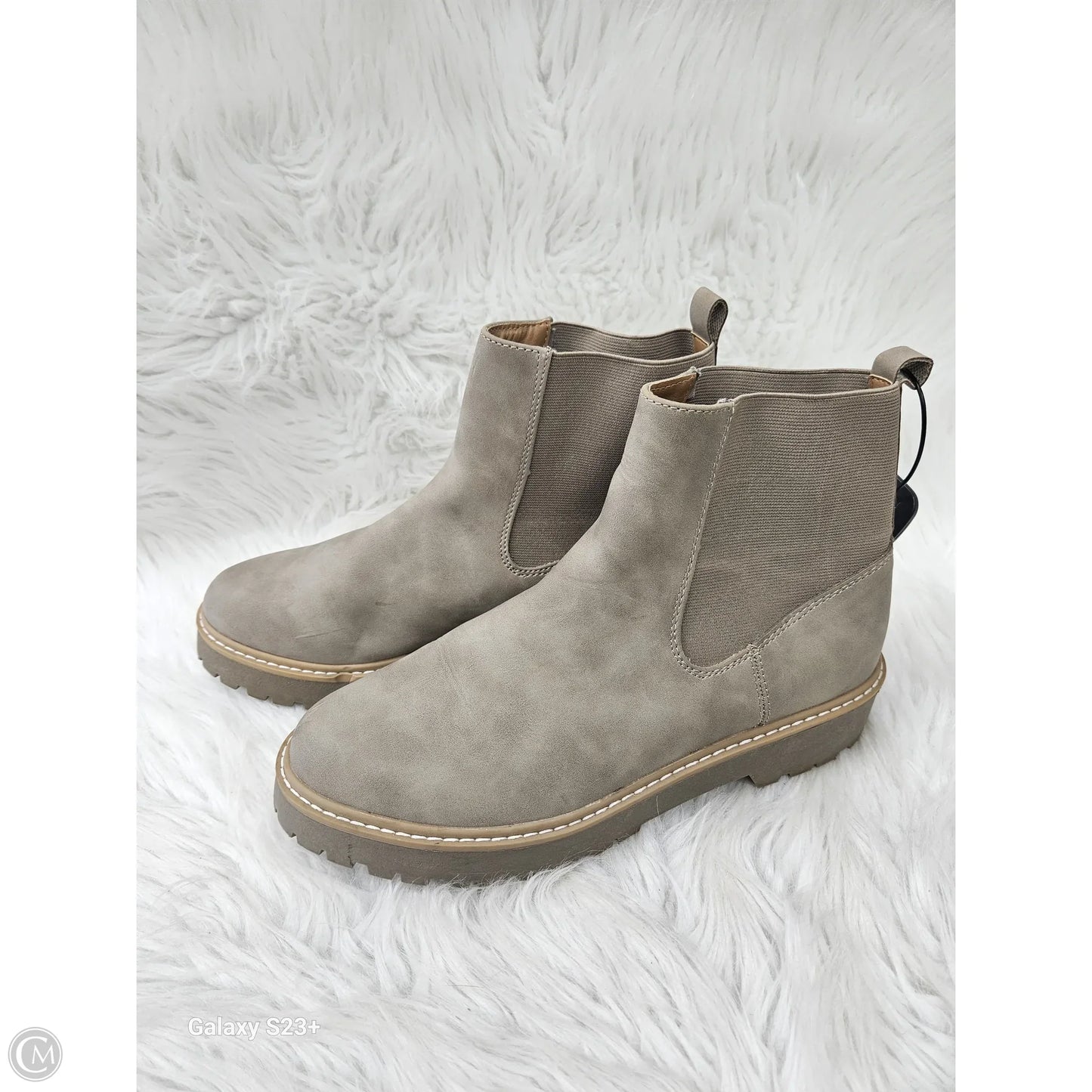 Boots Ankle Flats By Dolce Vita In Taupe, Size: 10