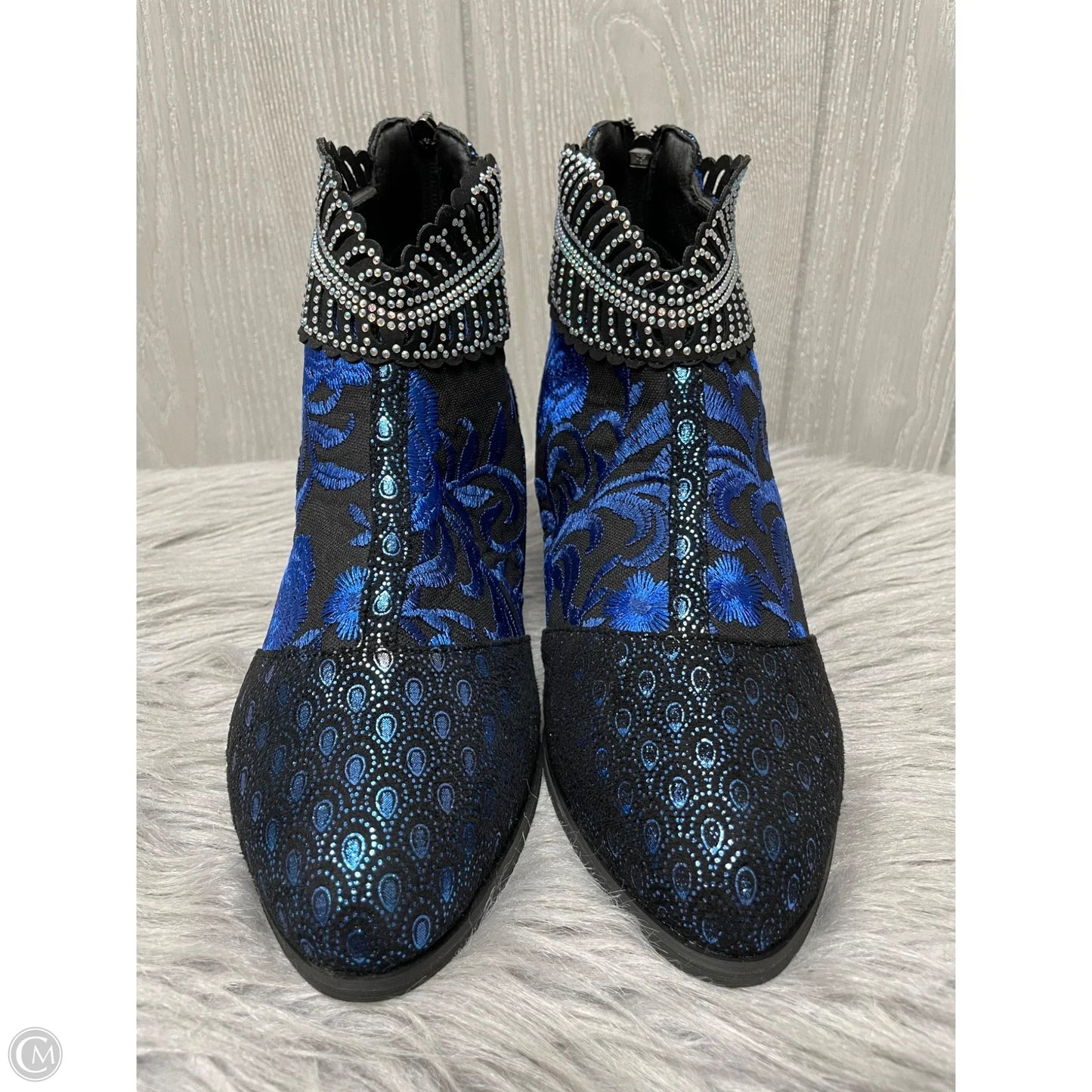 Boots Ankle Heels By Clothes Mentor In Black & Blue, Size: 9