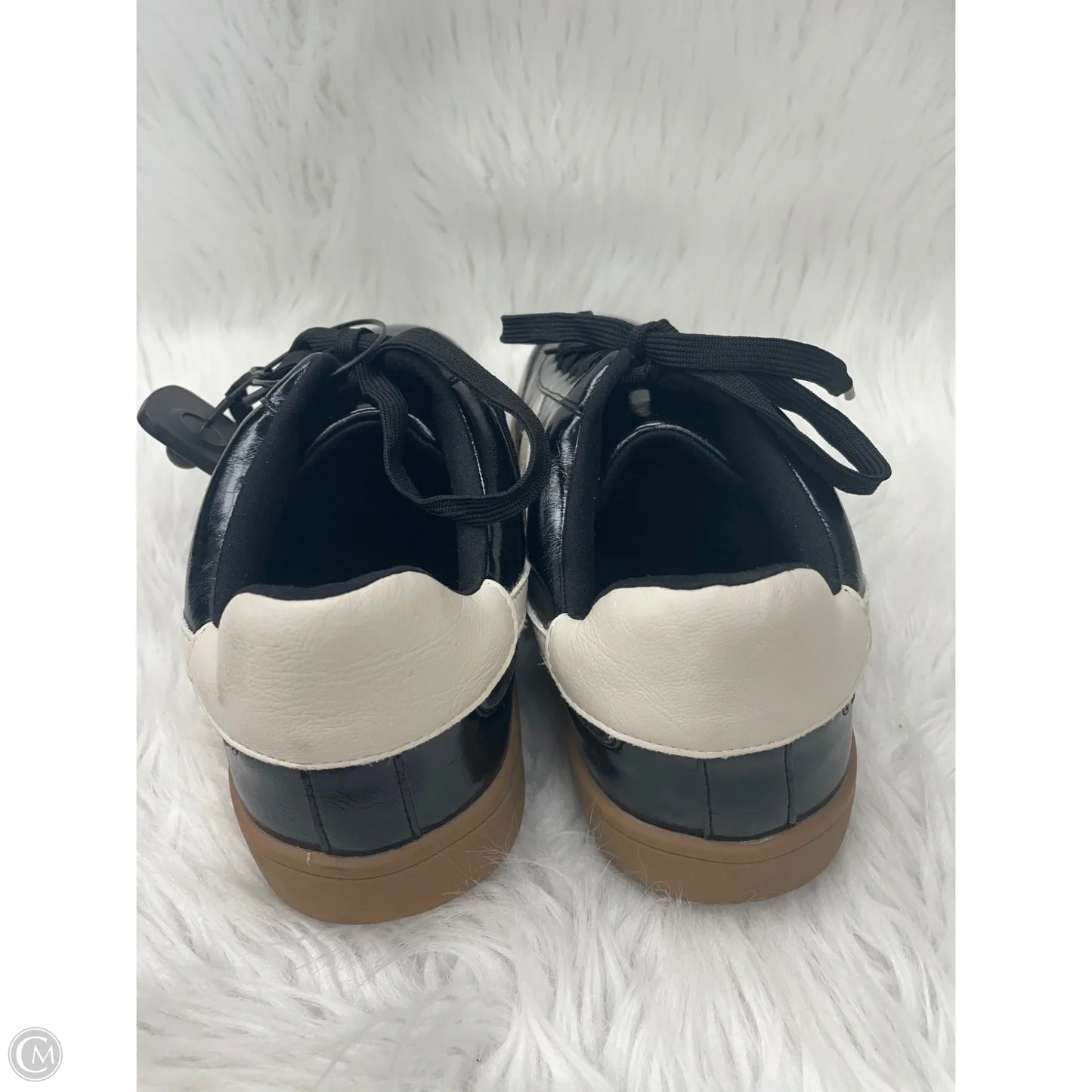 Shoes Sneakers By Dolce Vita In Black & Cream, Size: 10