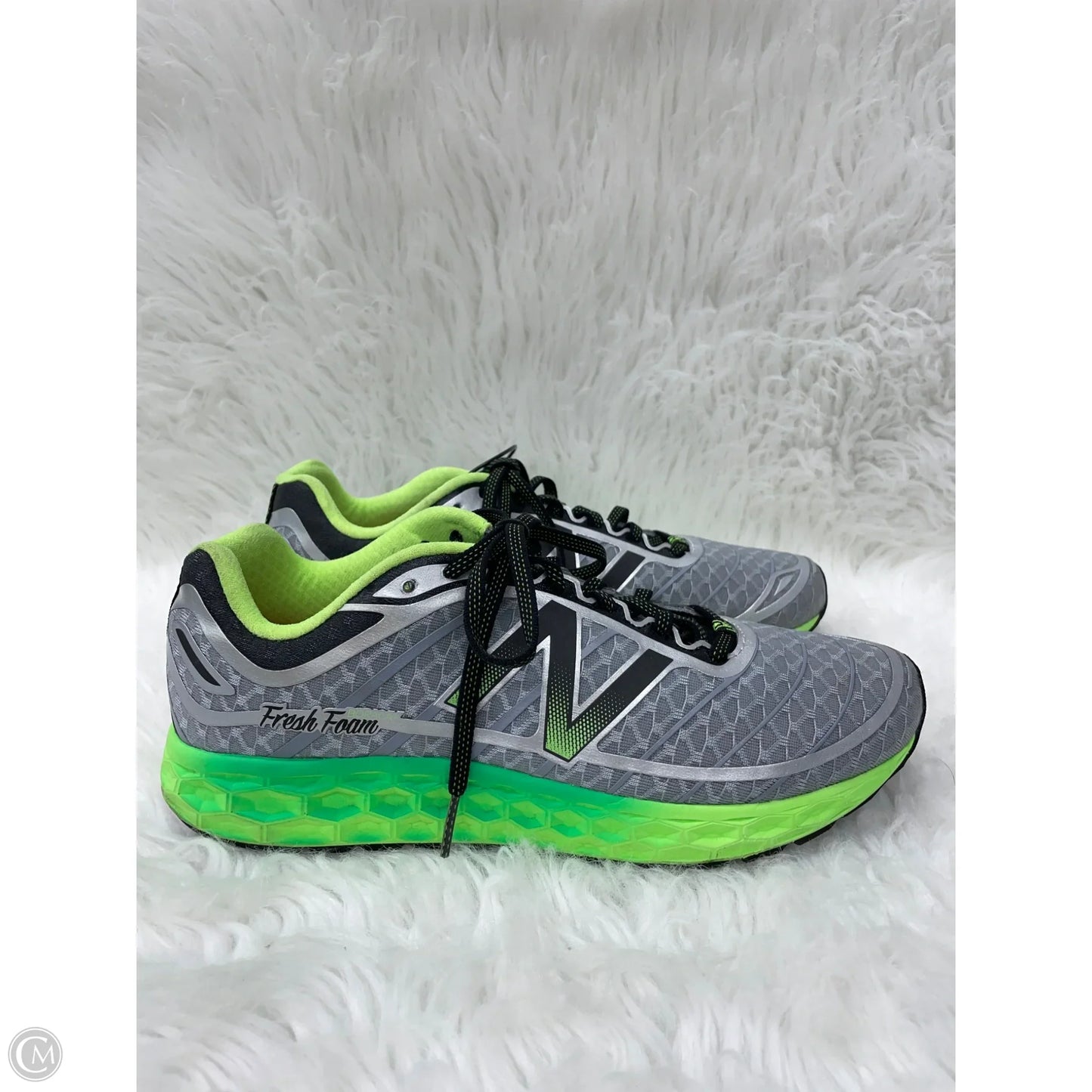 Shoes Athletic By New Balance In Green & Grey, Size: 8.5