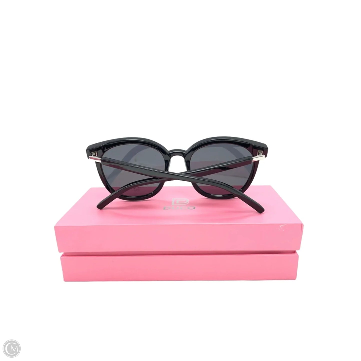 Sunglasses By Clothes Mentor, Size: Medium