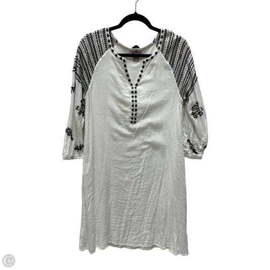 Dress Casual Short By Chicos In Cream & Tan, Size: S