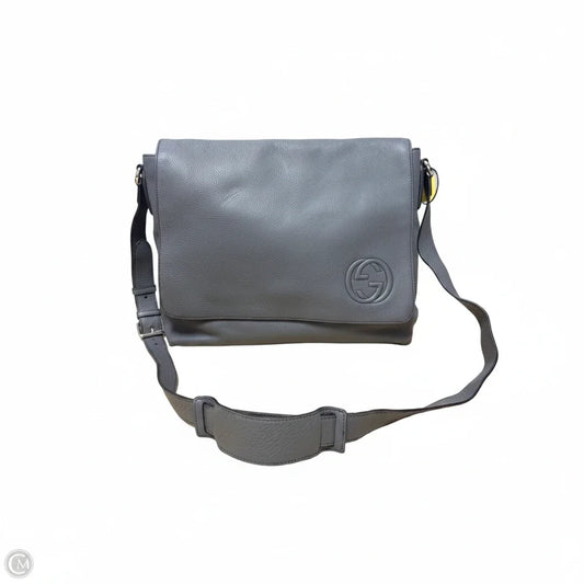 Handbag Luxury Designer By Gucci, Size: Large