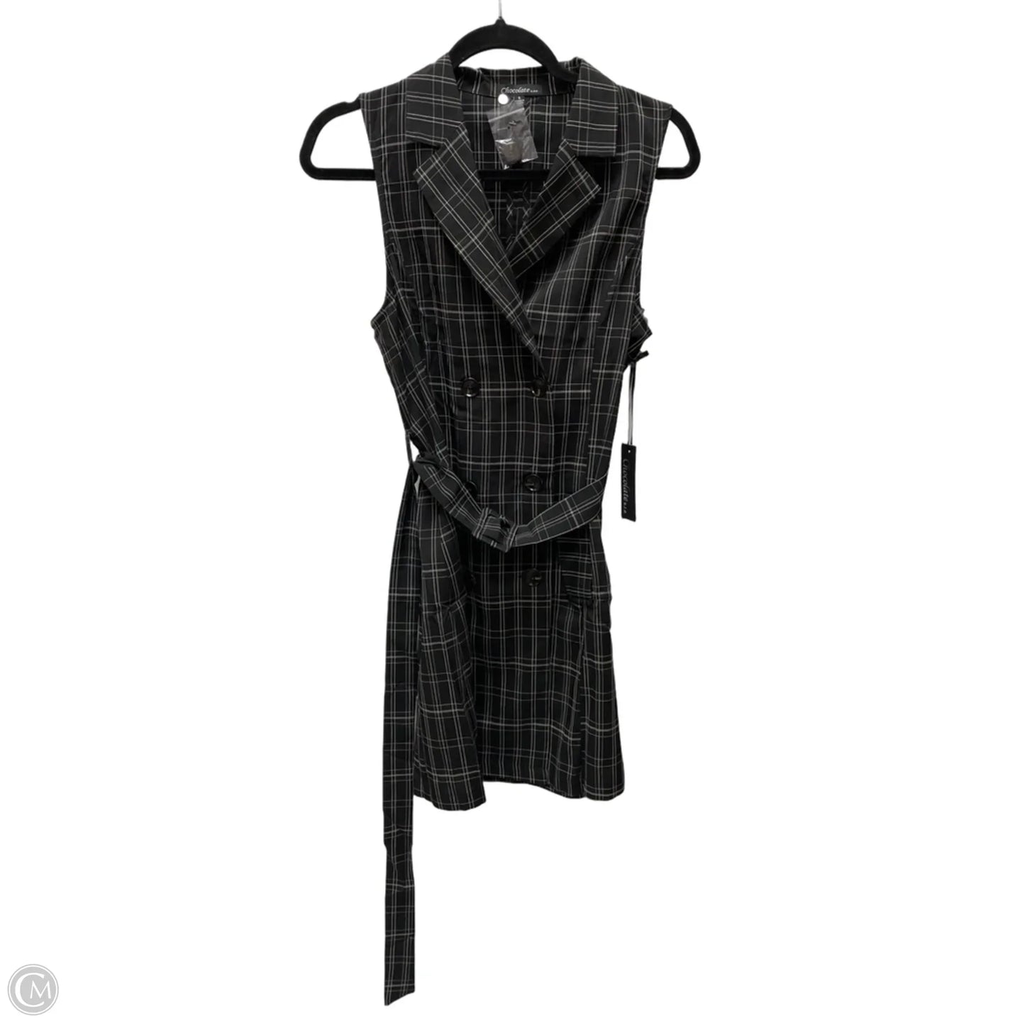 Dress Casual Short By Clothes Mentor In Plaid Pattern, Size: S