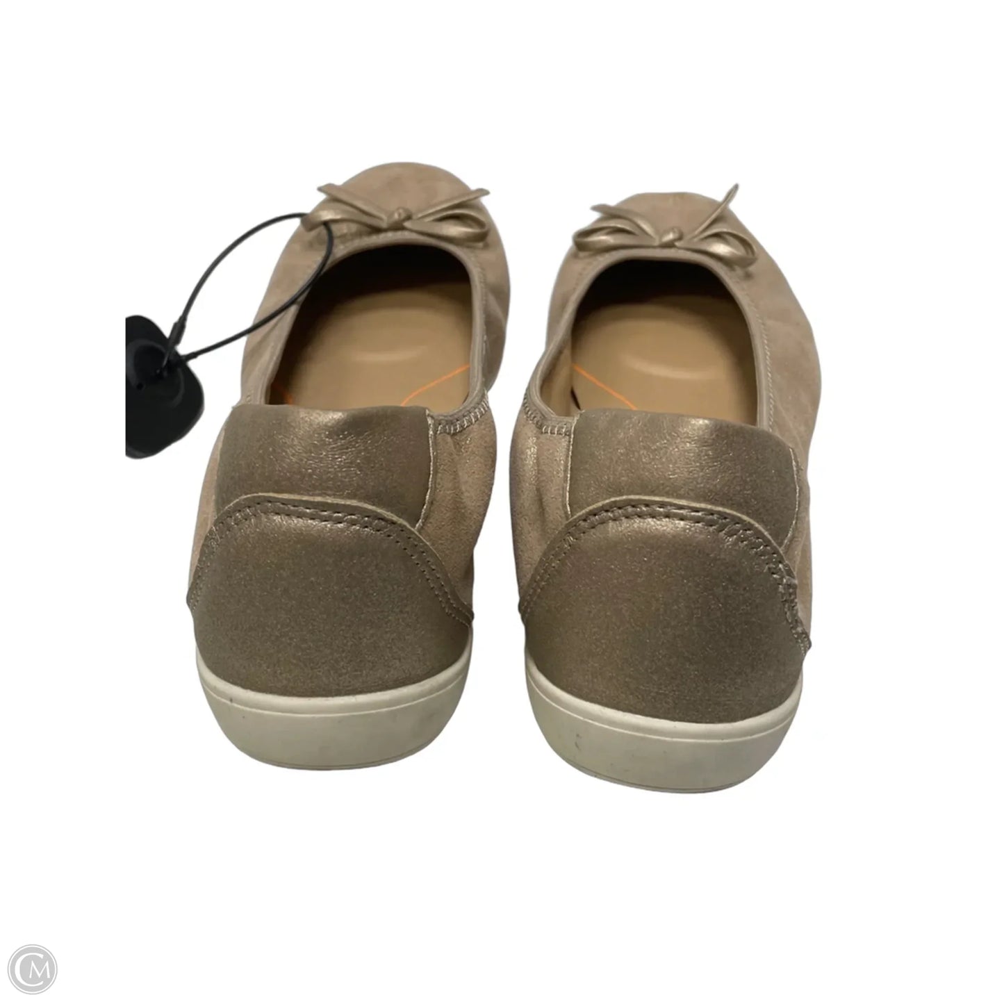 Shoes Flats By Hush Puppies In Gold, Size: 7.5