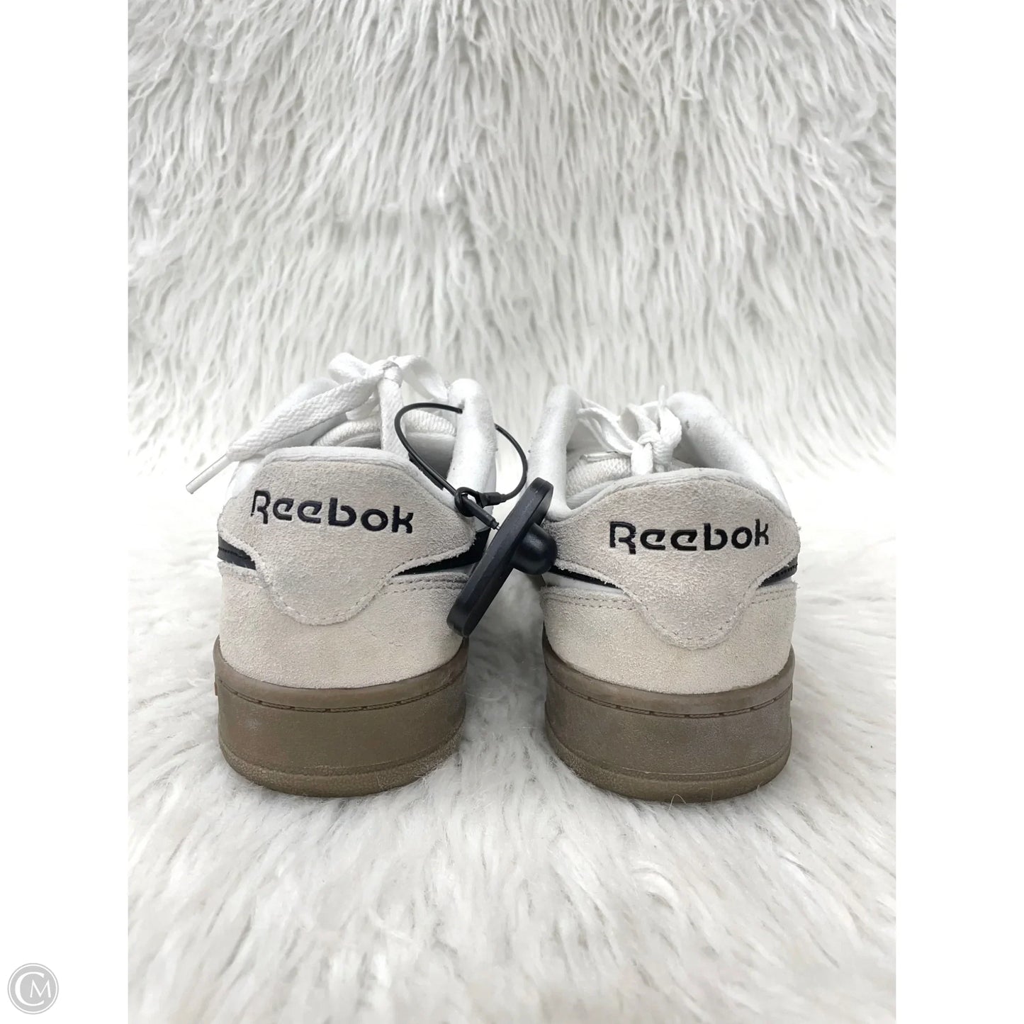 Shoes Sneakers By Reebok In Black & White, Size: 7