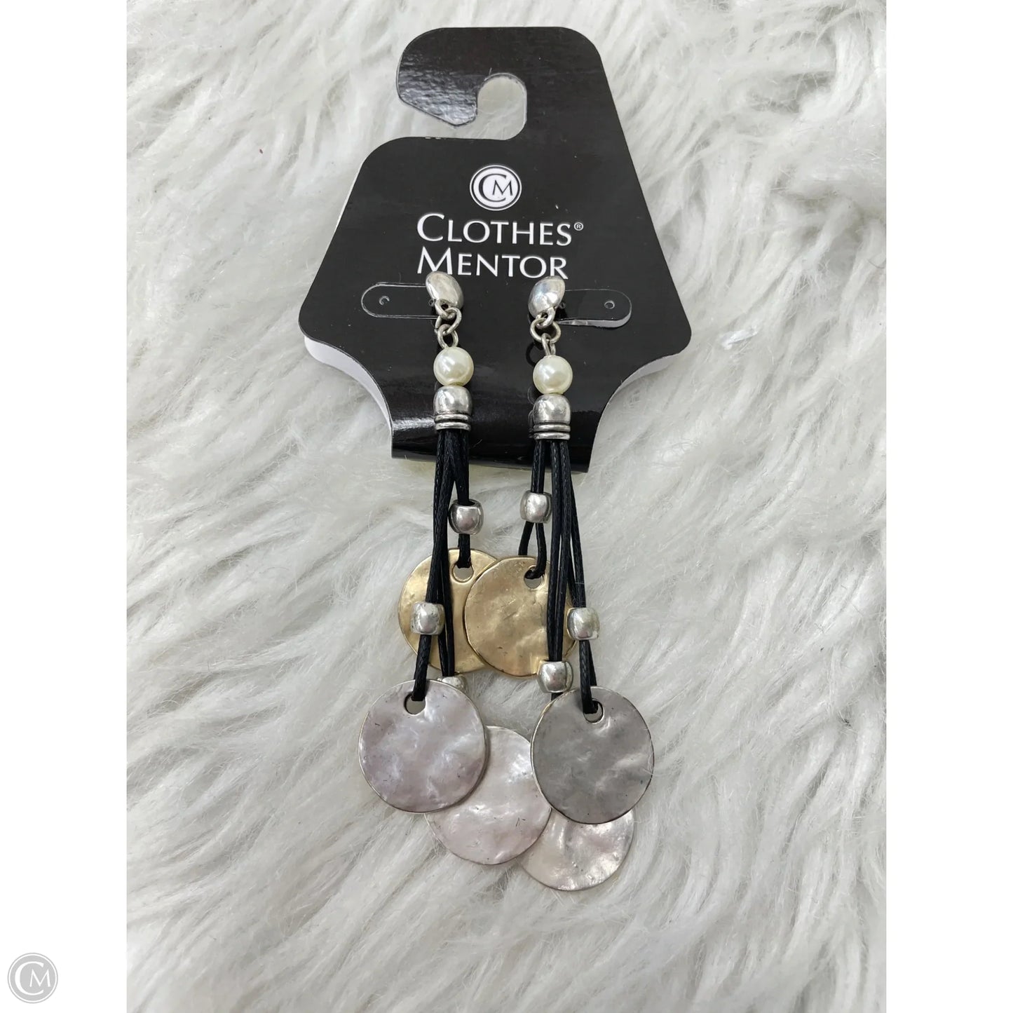Earrings Dangle/drop By Clothes Mentor