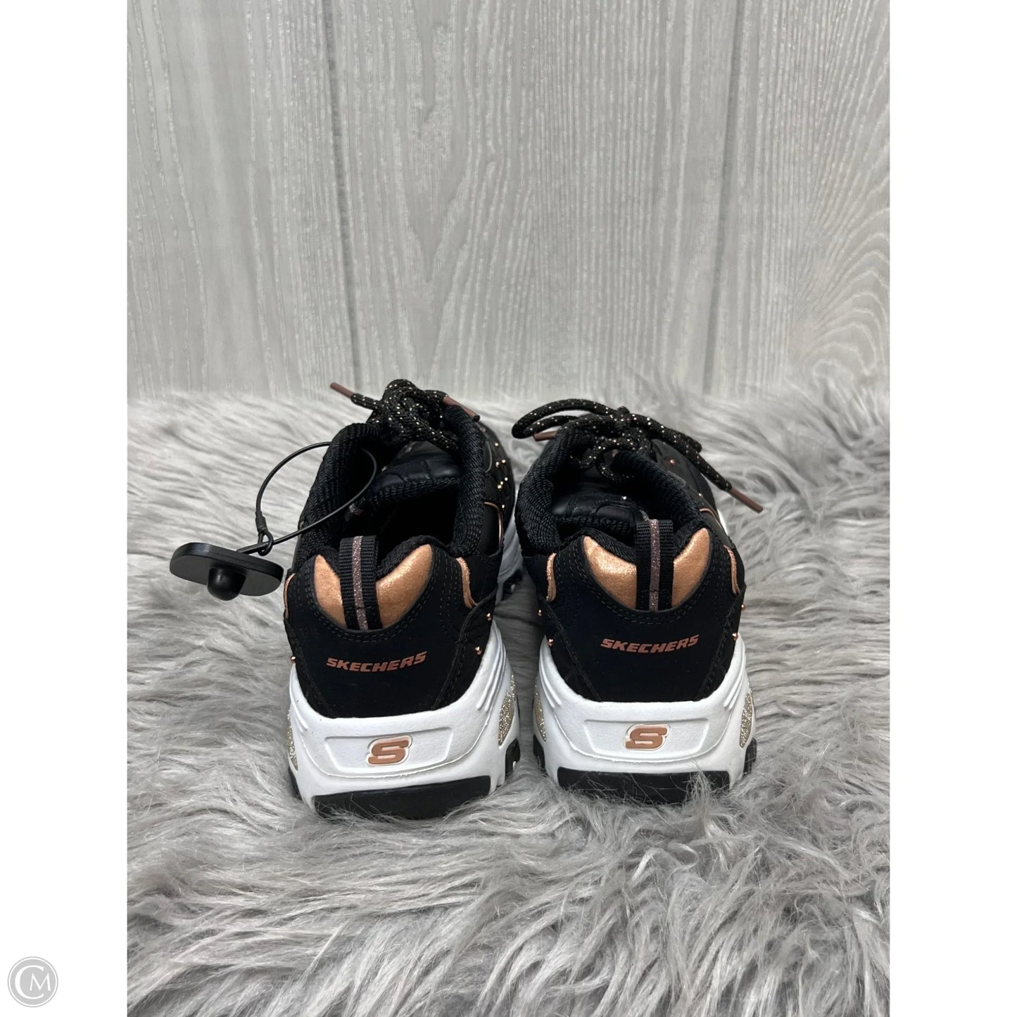 Shoes Sneakers By Skechers In Black, Size: 9