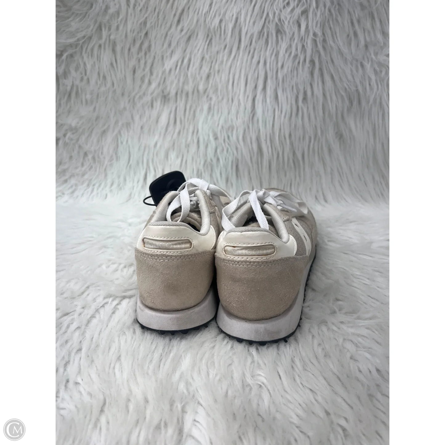 Shoes Sneakers By Saucony In Tan & White, Size: 8