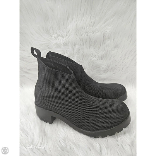 Boots Ankle Heels By Cmb In Black, Size: 11