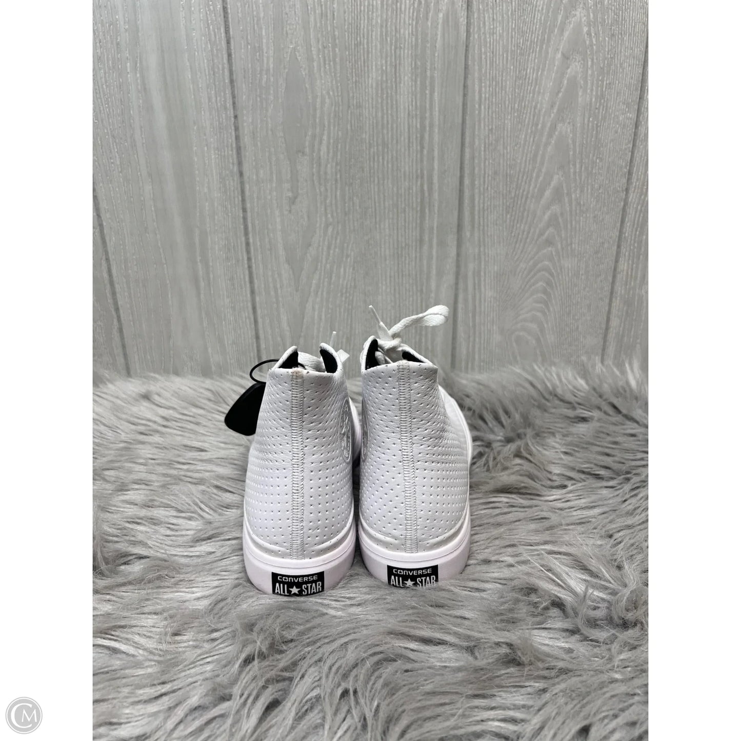 Shoes Sneakers By Converse In White, Size: 7.5