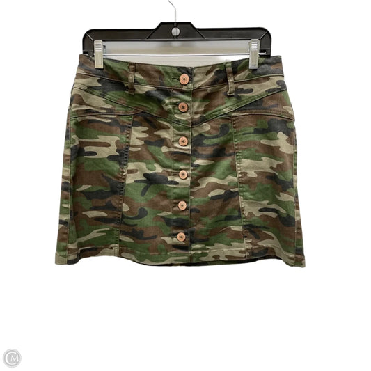 Skirt Mini & Short By Forever 21 In Camouflage Print, Size: 8