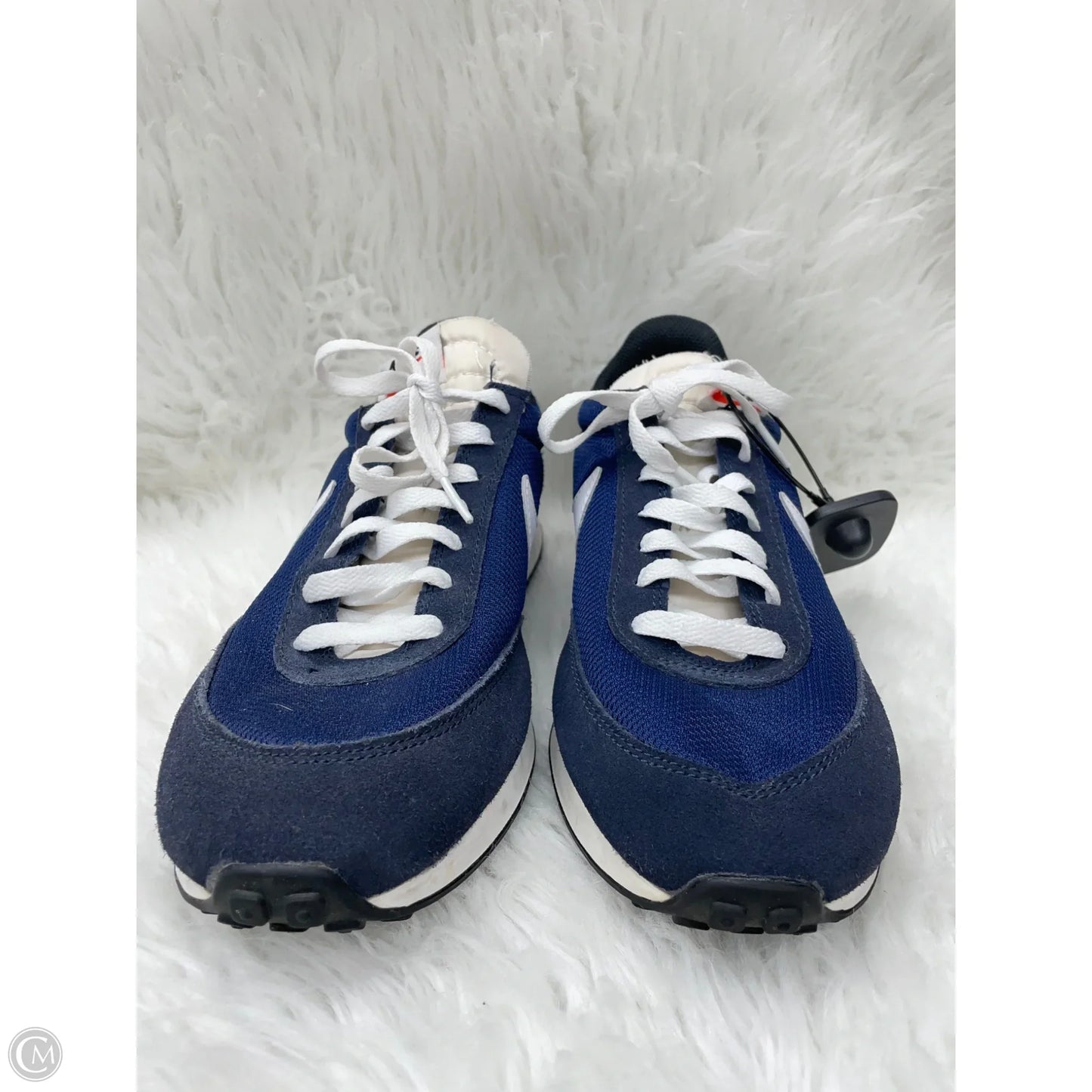 Shoes Sneakers By Nike In Blue & White, Size: 7.5