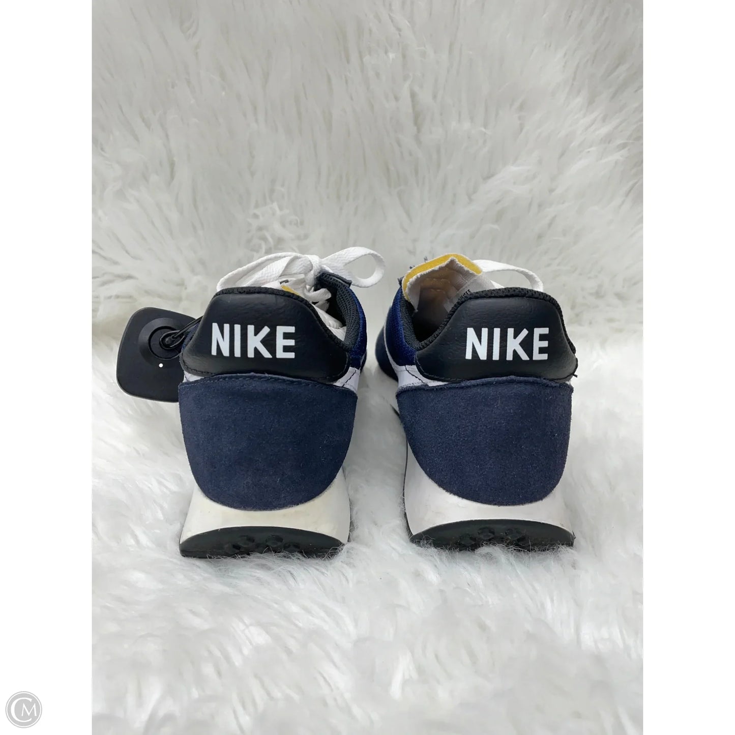 Shoes Sneakers By Nike In Blue & White, Size: 7.5
