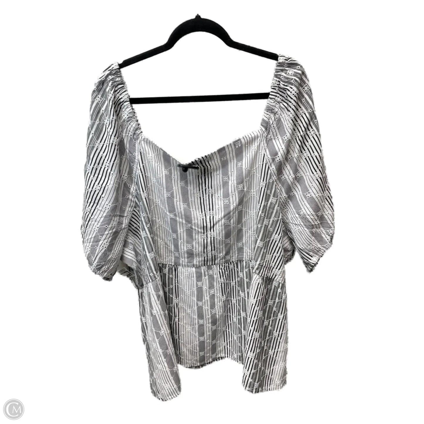 Top Short Sleeve By Lane Bryant In Striped Pattern, Size: 4x