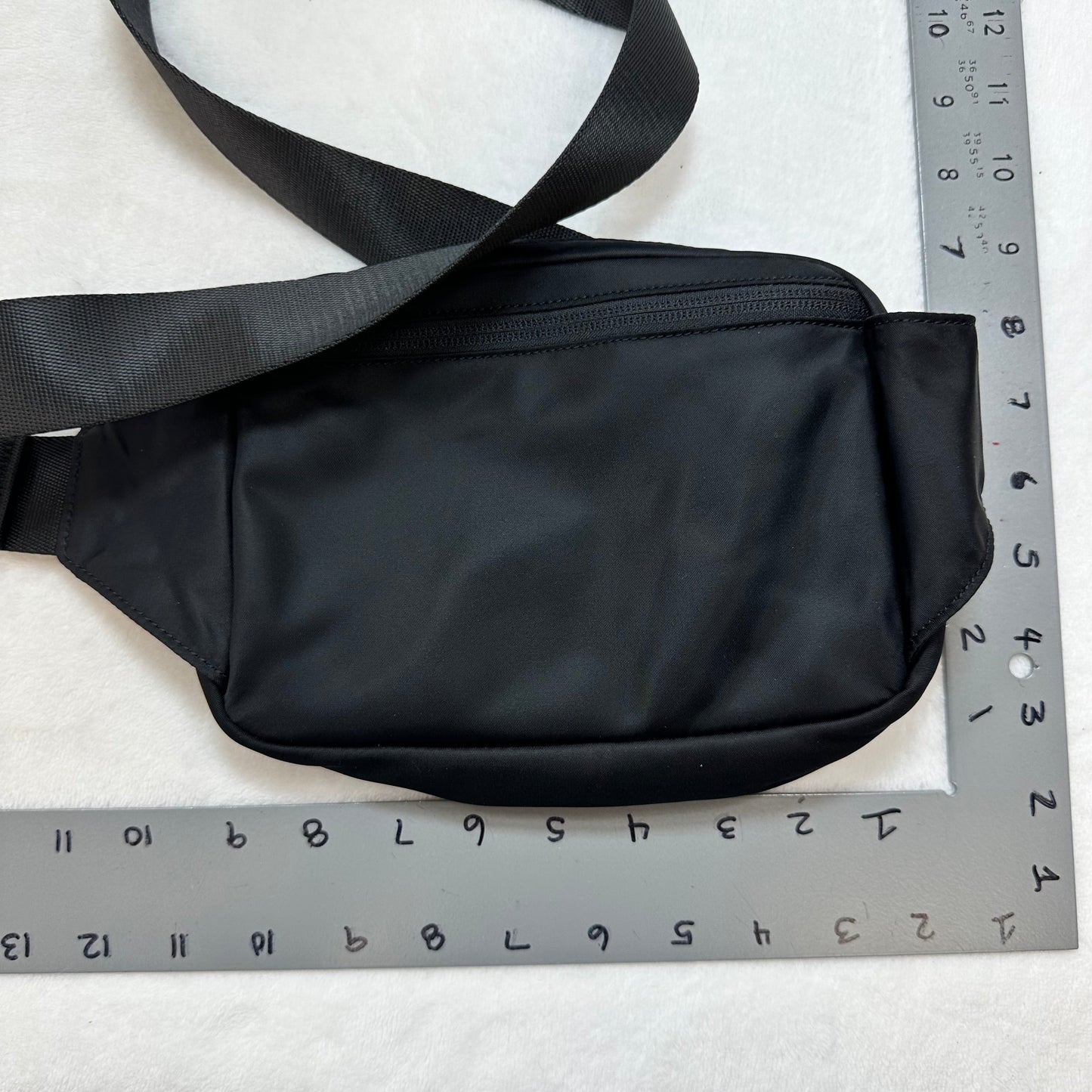 Belt Bag By Lululemon, Size: Small