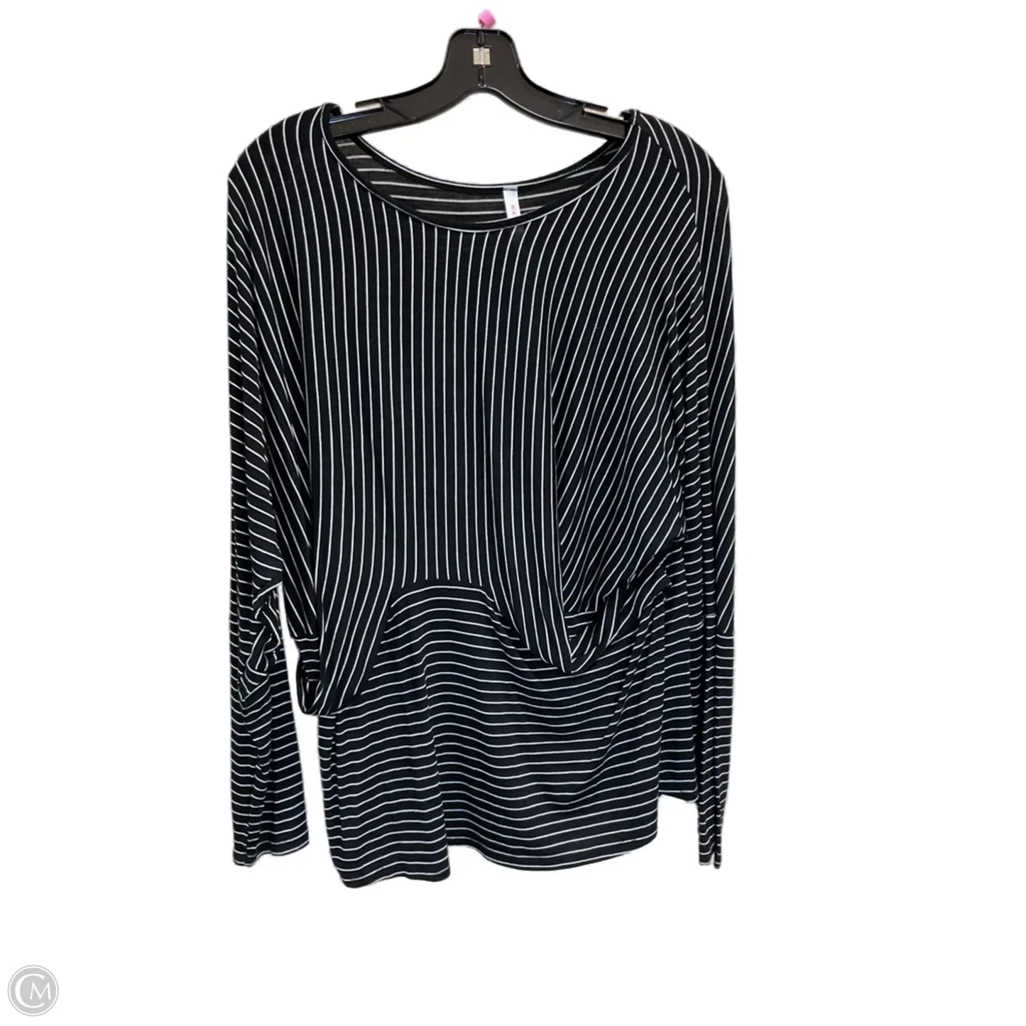 Top Long Sleeve By Clothes Mentor In Black & White, Size: M