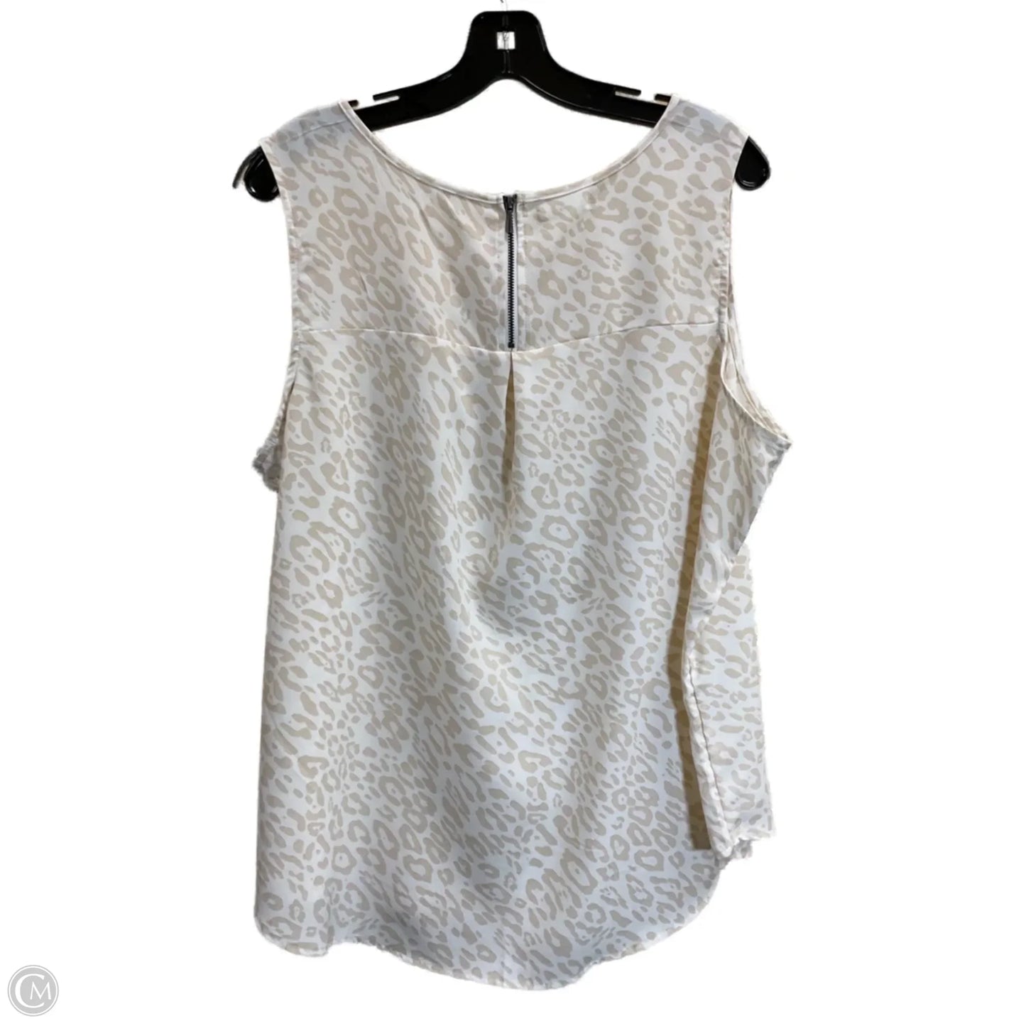Top Short Sleeve By Maurices In Animal Print, Size: Xxl