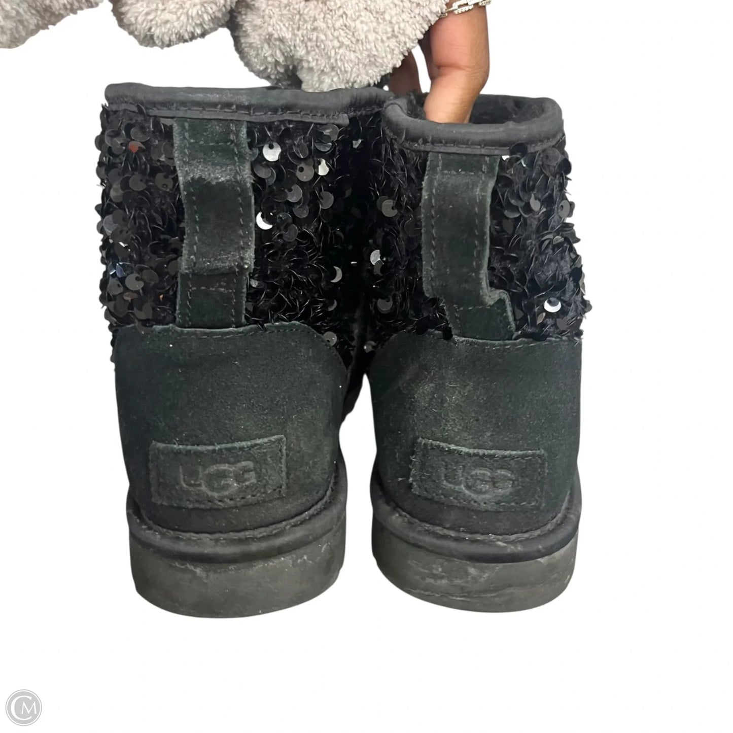 Boots Designer By Ugg In Black, Size: 8